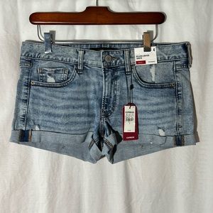 NWT Express Relaxed Low-Rise Shortie Short size 4